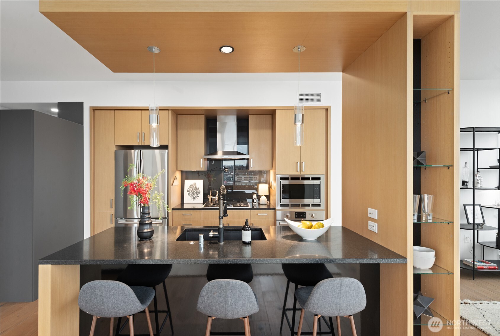 1321 Seneca Street Unit: 1001