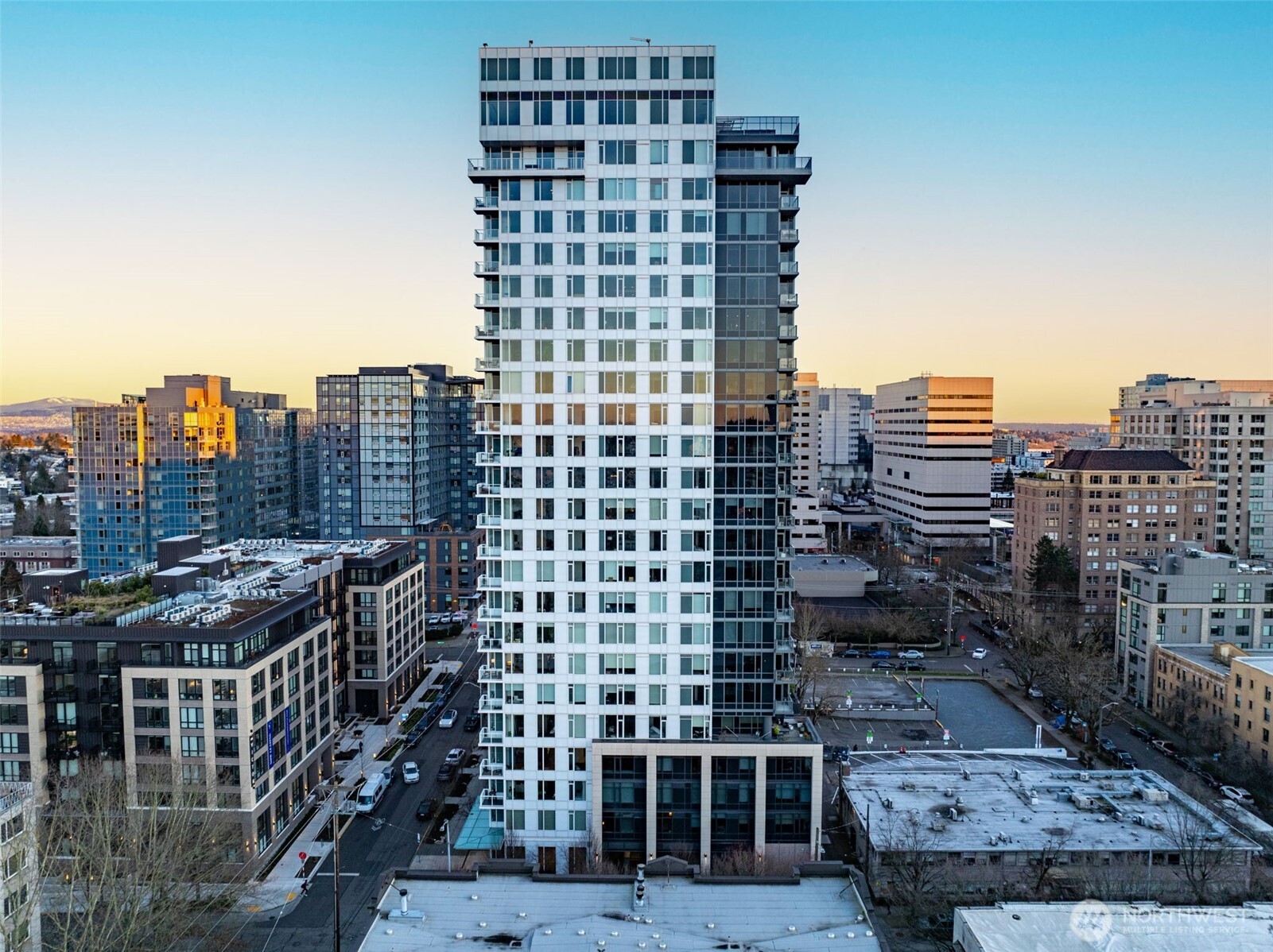 1321 Seneca Street Unit: 1001
