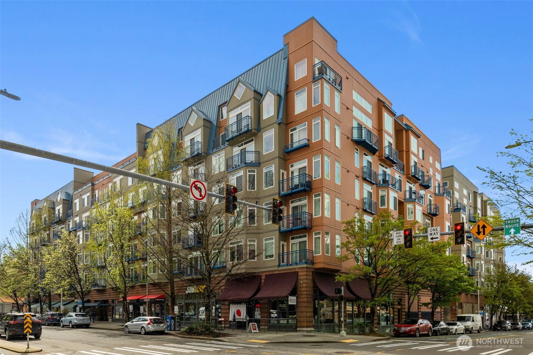 2415 2nd Avenue Unit: 449