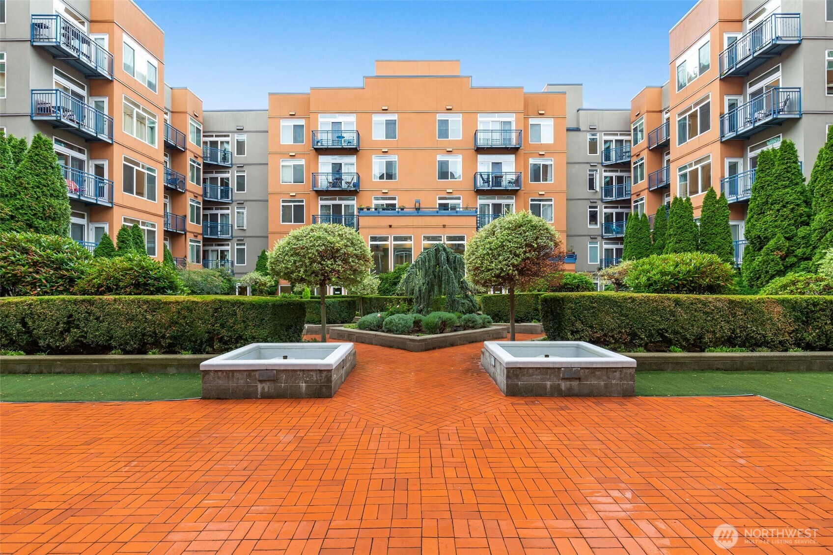 2415 2nd Avenue Unit: 449
