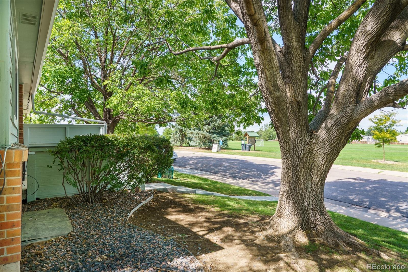 3147 E Long Circle