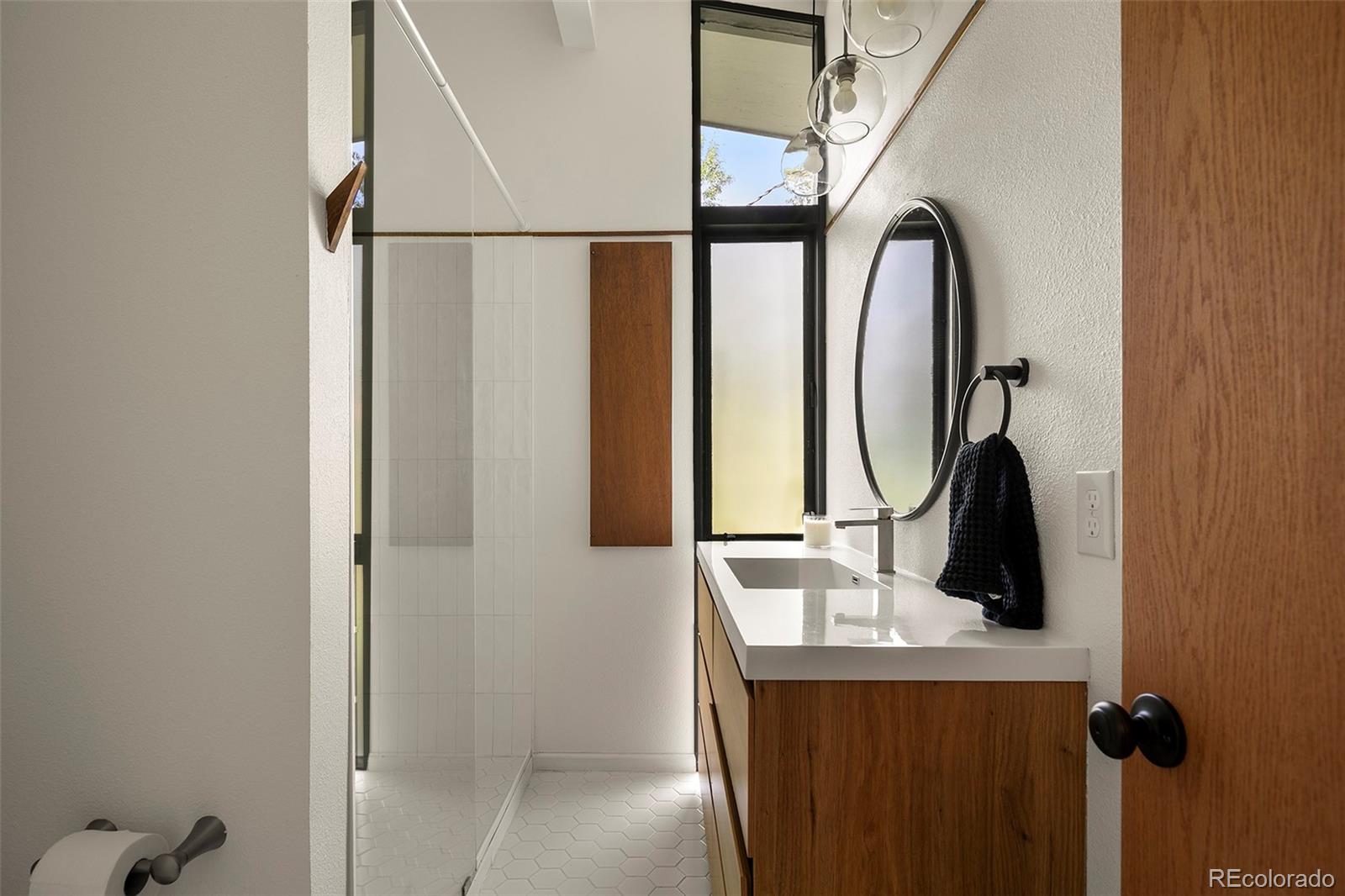 6023 S Cherrywood Circle