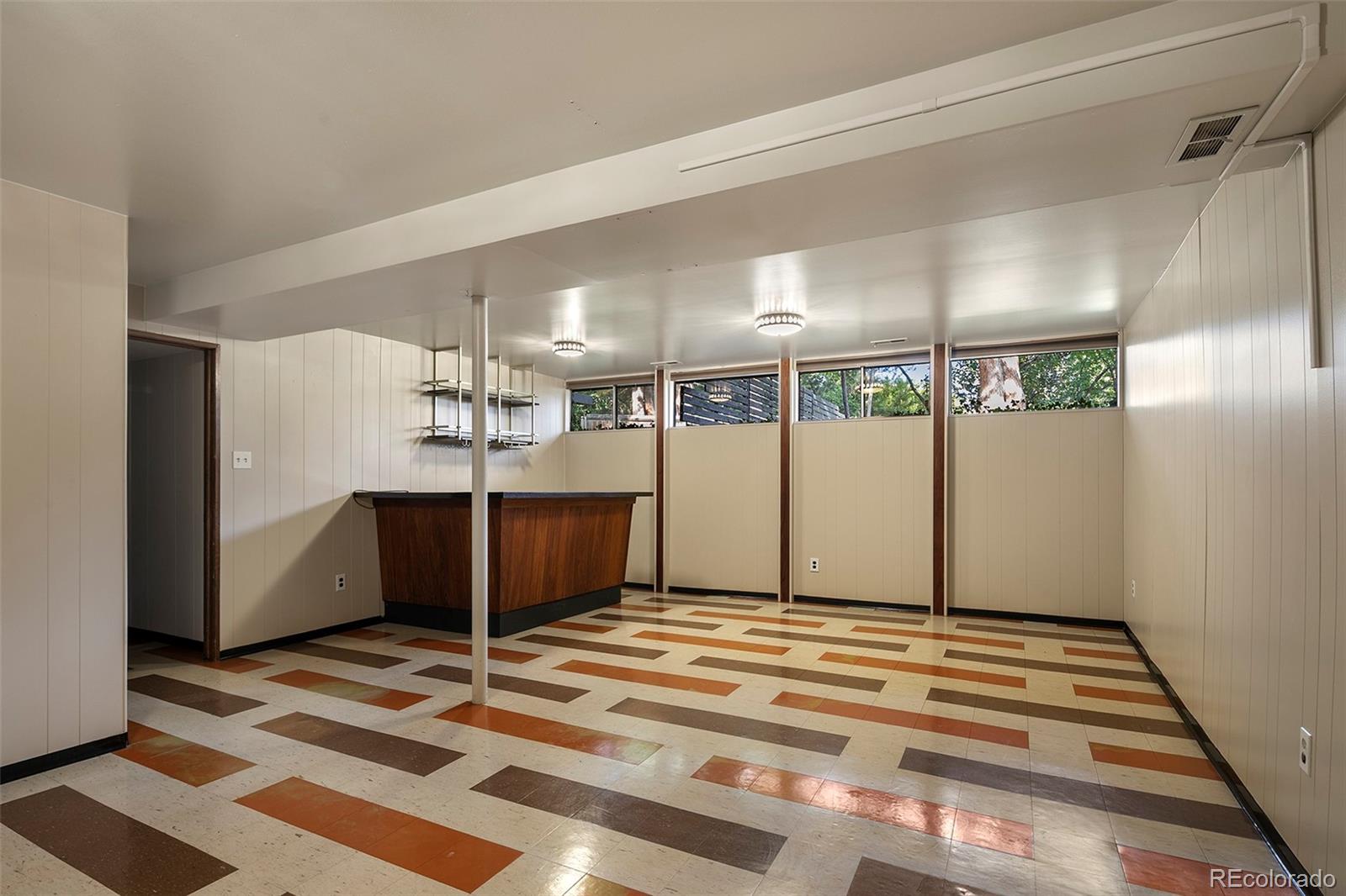 6023 S Cherrywood Circle