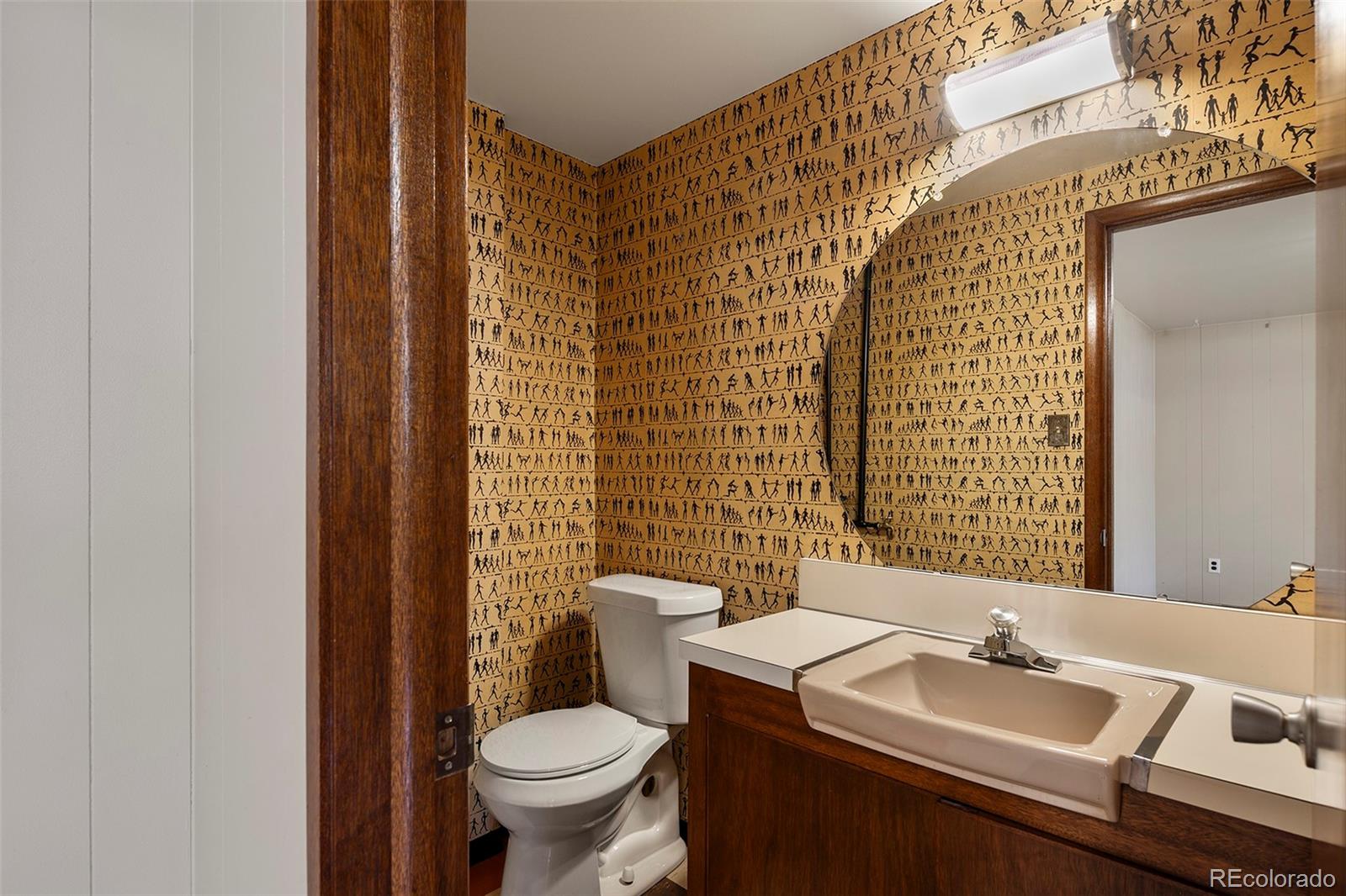 6023 S Cherrywood Circle