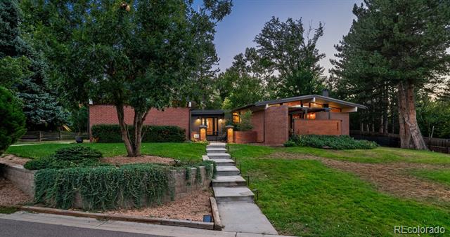 6023 S Cherrywood Circle