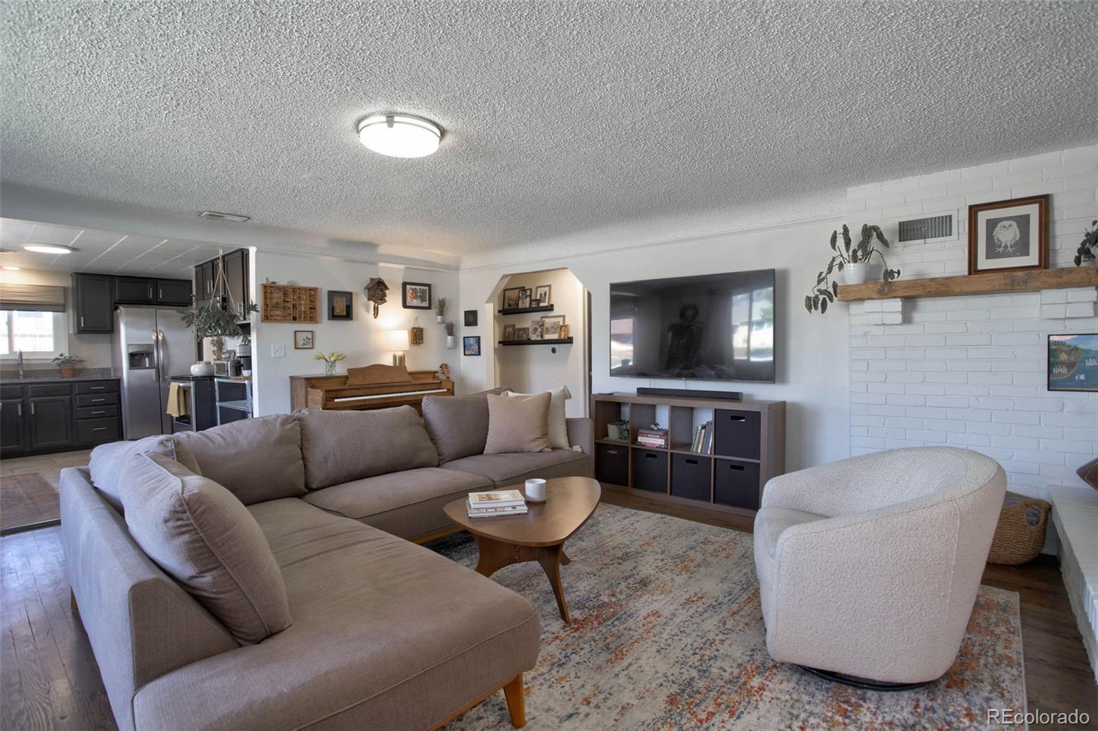 7744 Bradburn Boulevard