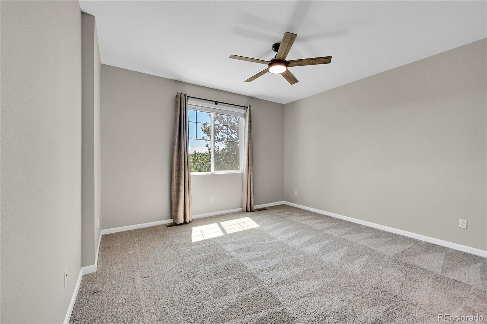 576 Whisper Wind Lane