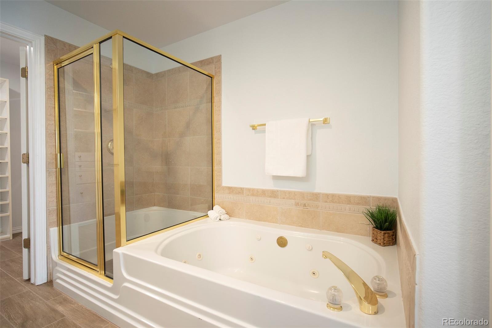 8300 Fairmount Drive Unit: K105