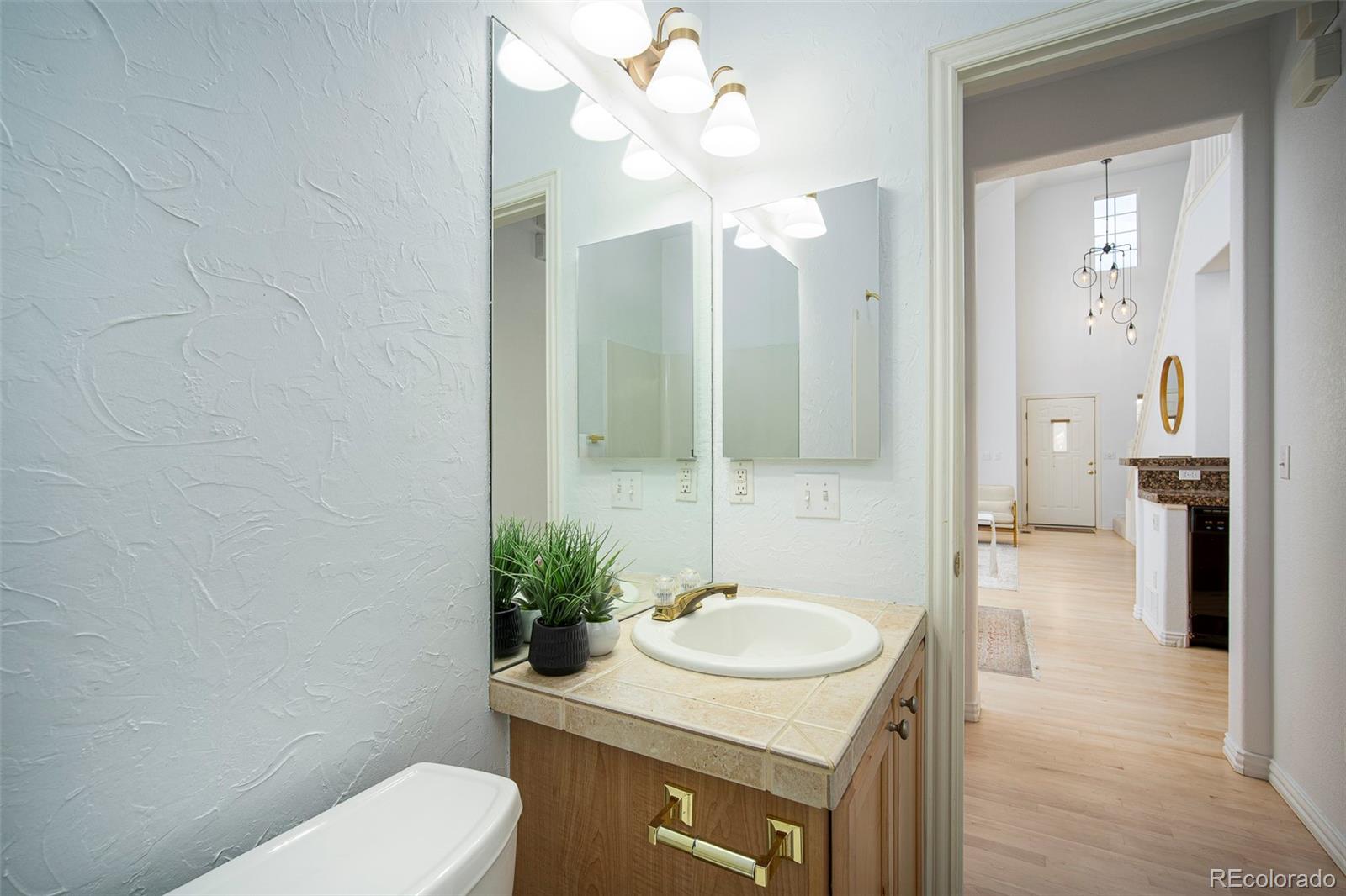 8300 Fairmount Drive Unit: K105