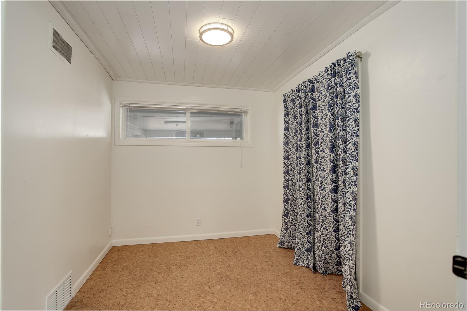 4521 E Jewell Avenue