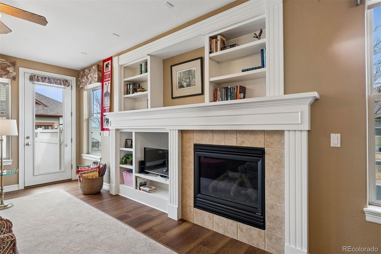 8526 W Quarles Place