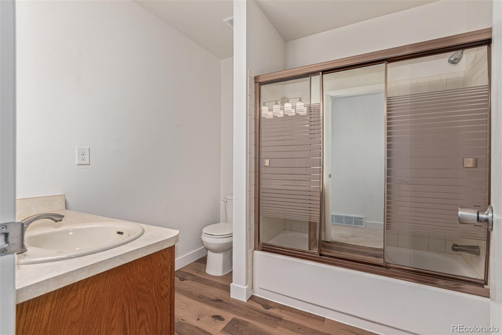 11956 E Oregon Circle