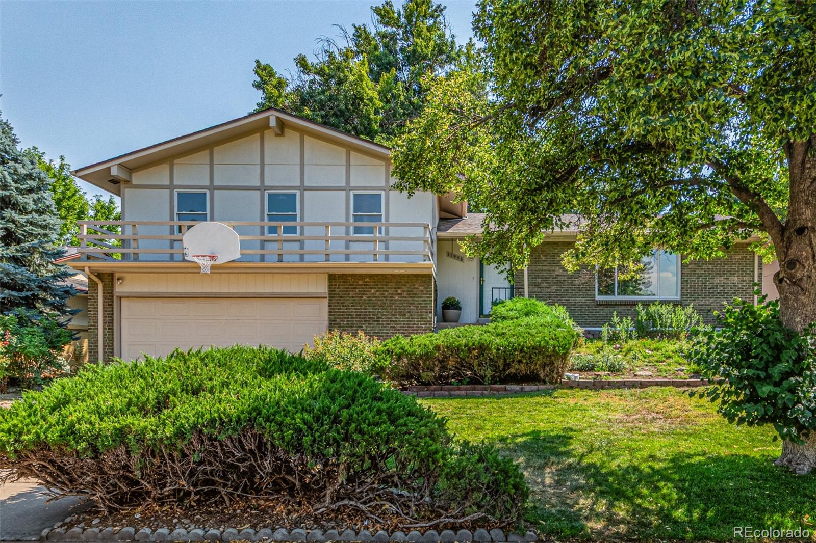 11956 E Oregon Circle