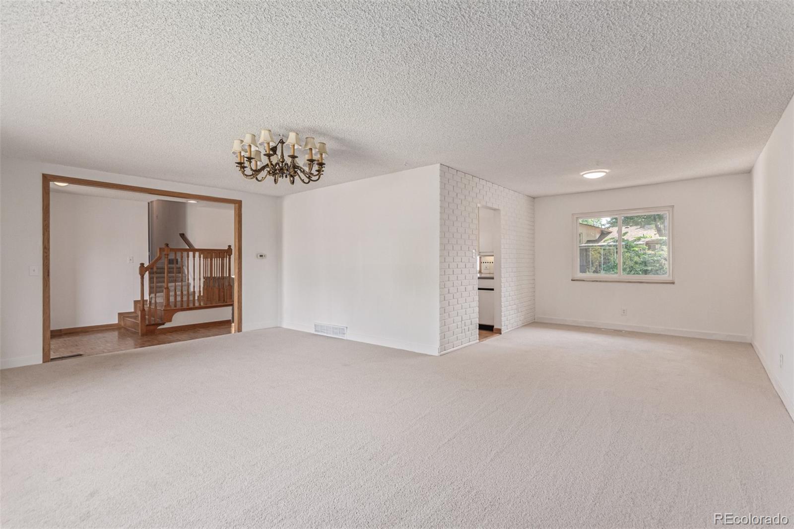 11956 E Oregon Circle