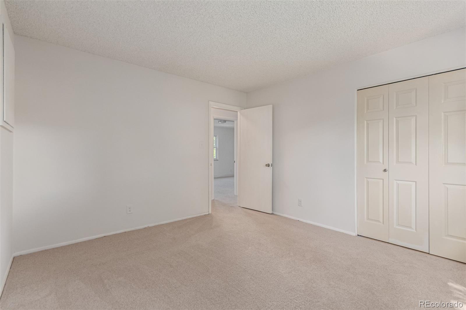 11956 E Oregon Circle