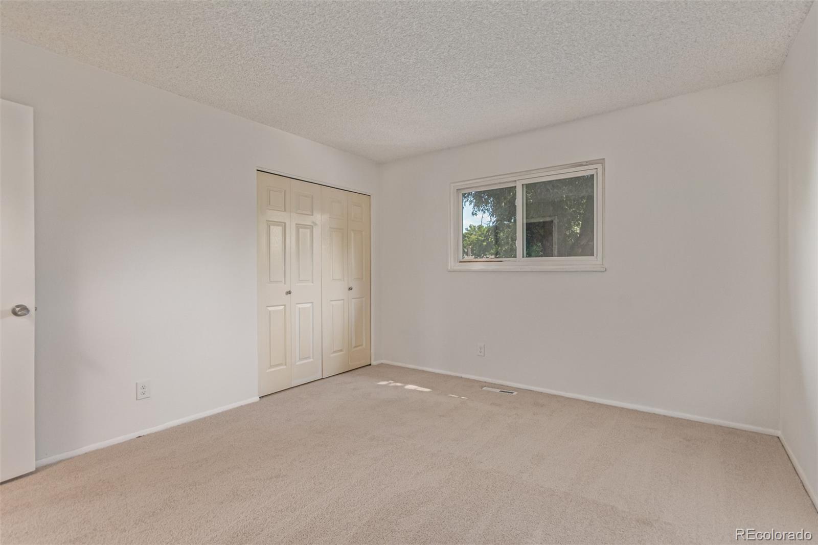 11956 E Oregon Circle