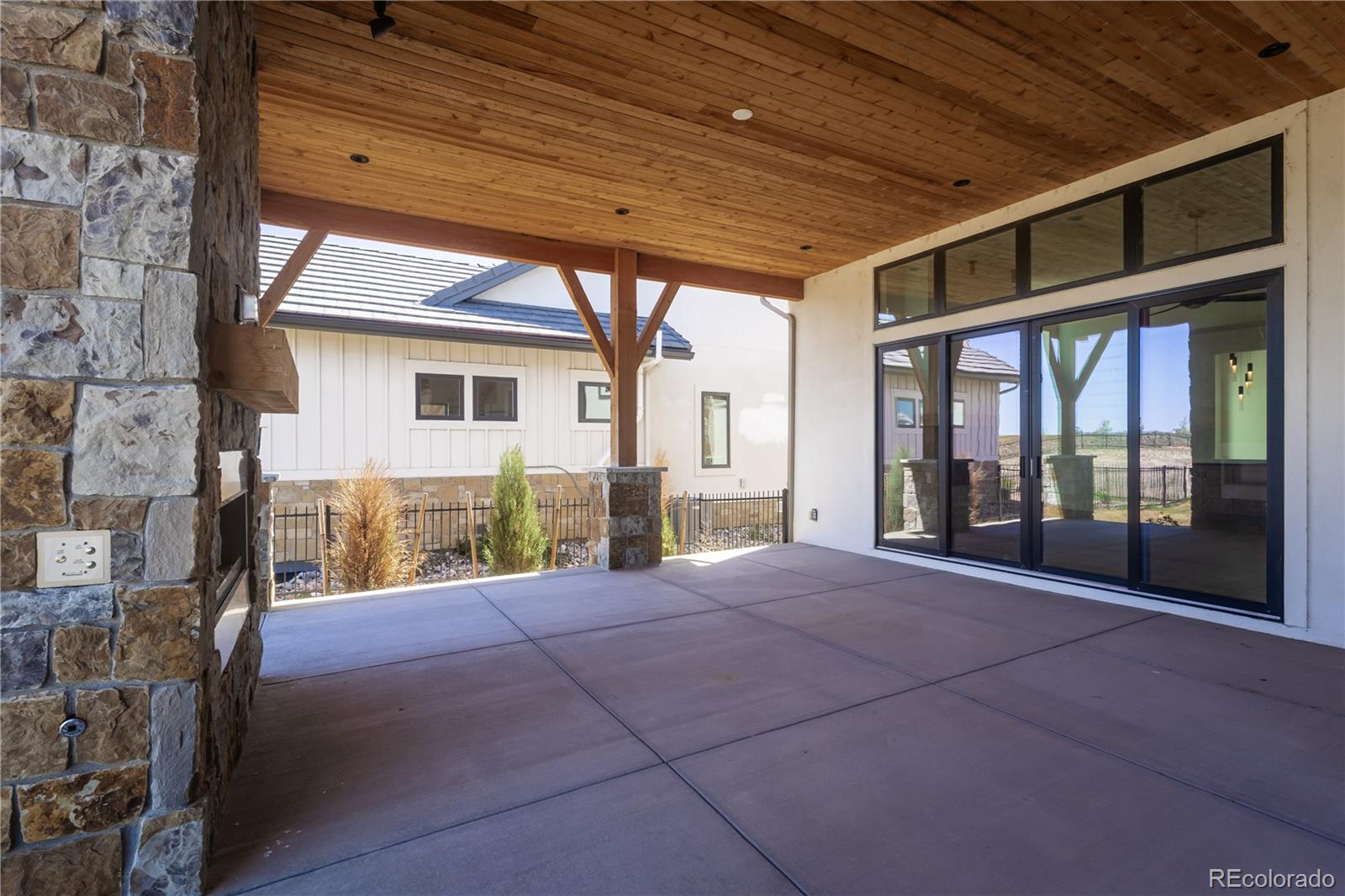 2100 Scottsdale Road