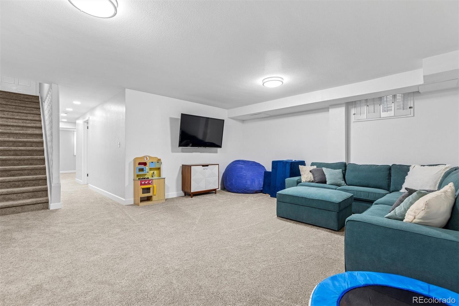 3743 S Hudson Street