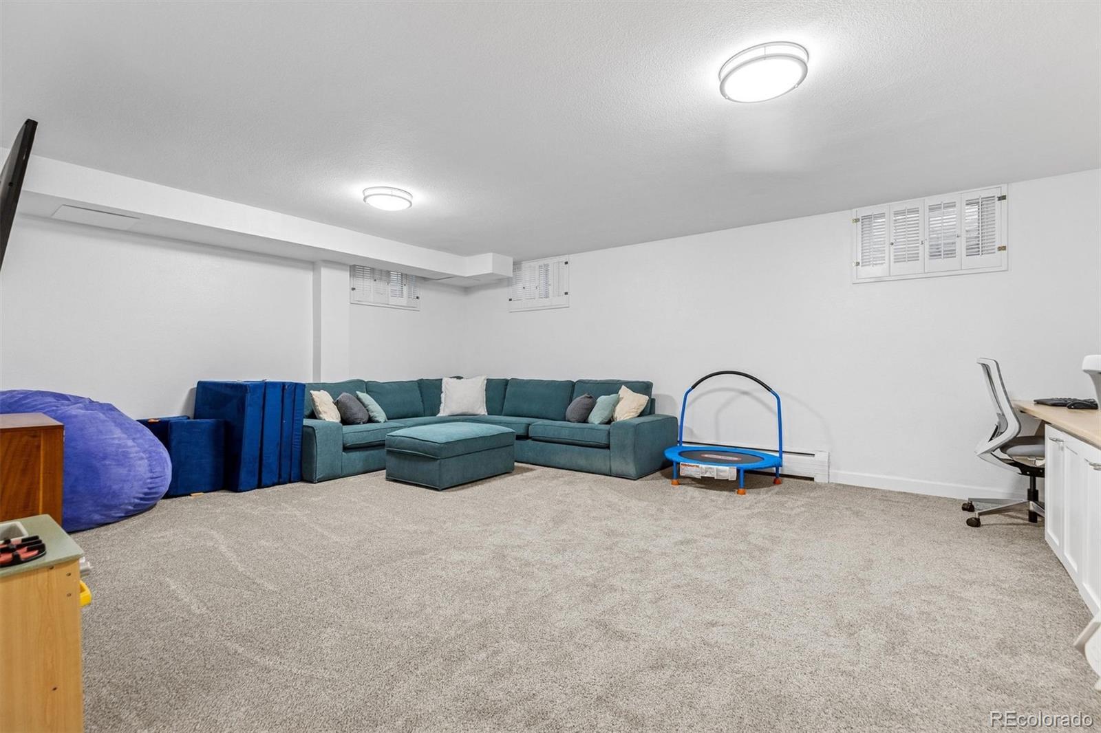 3743 S Hudson Street