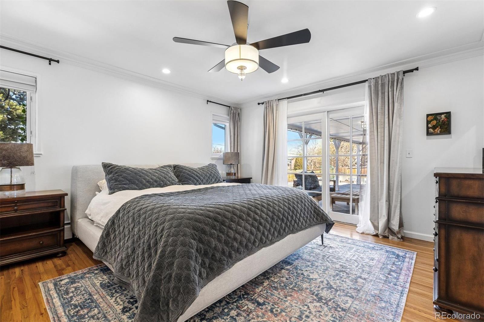 3743 S Hudson Street