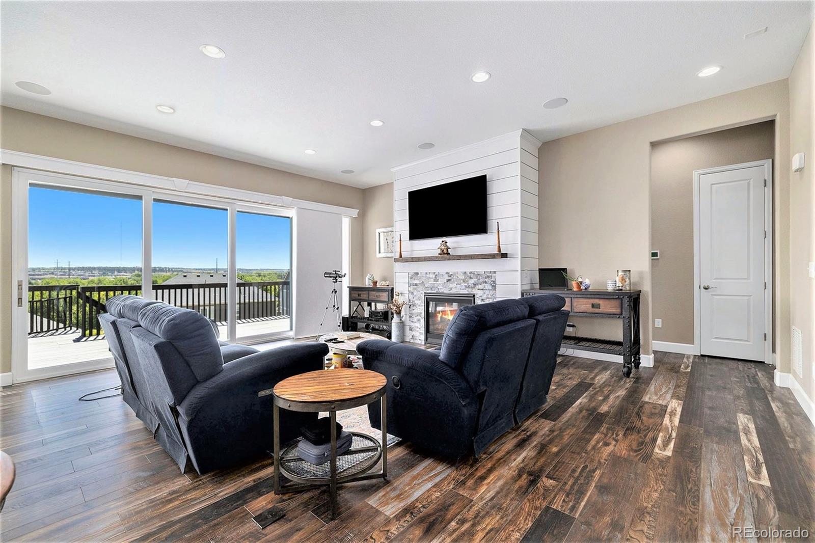 10978 Endeavor Drive