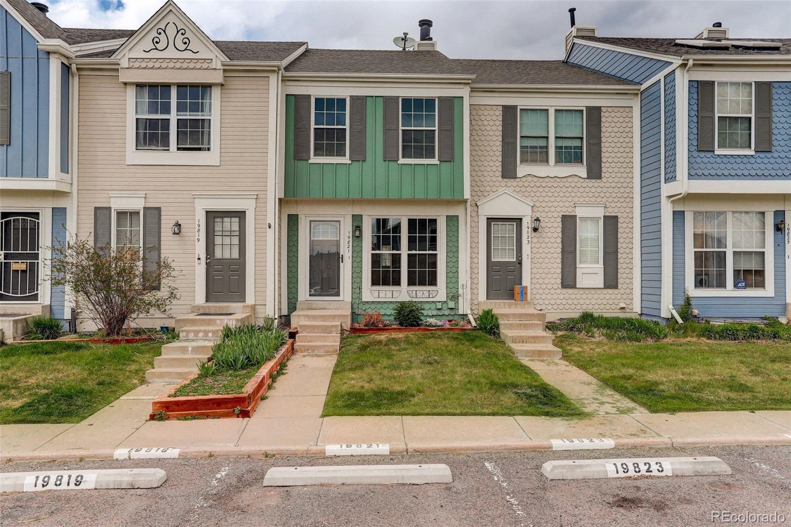 19821 Applewood Court