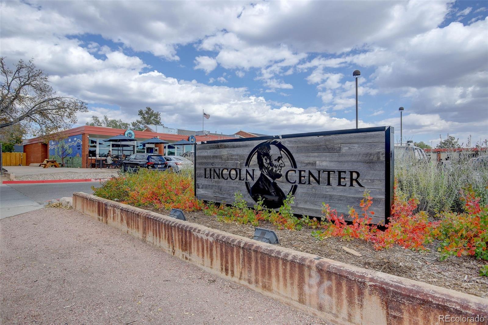 2627 N Concord Street