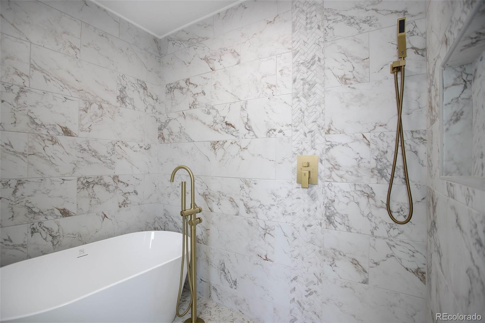 2627 N Concord Street