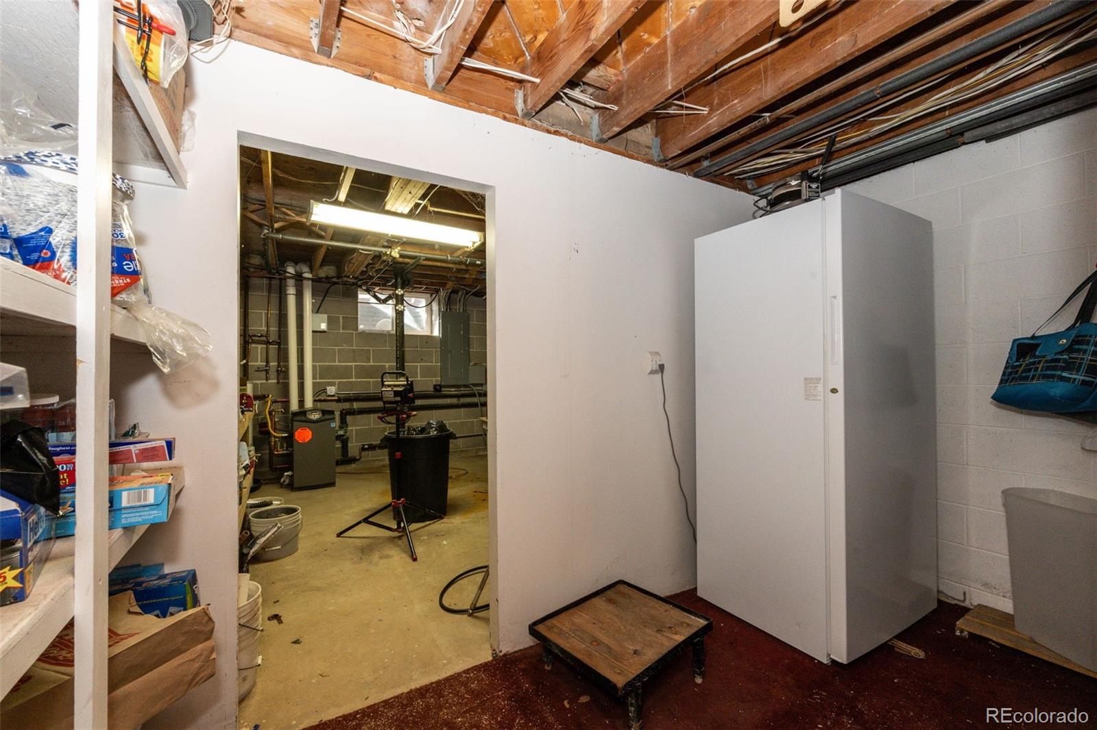2487 Pinto Trail
