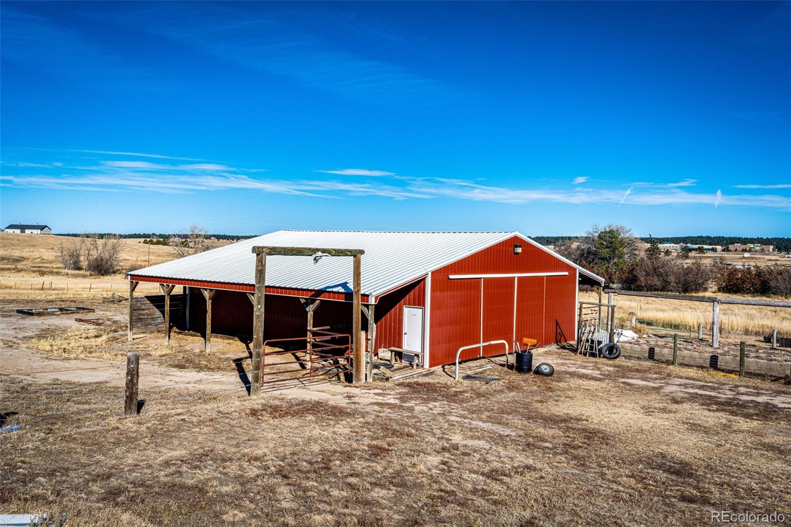 2487 Pinto Trail