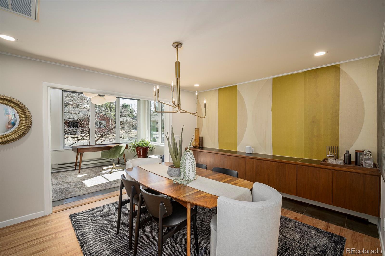 3977 S Jasmine Street