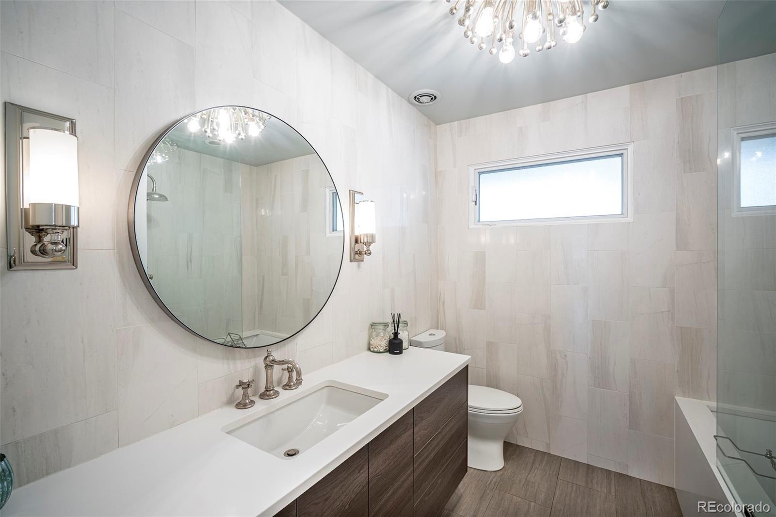 3977 S Jasmine Street