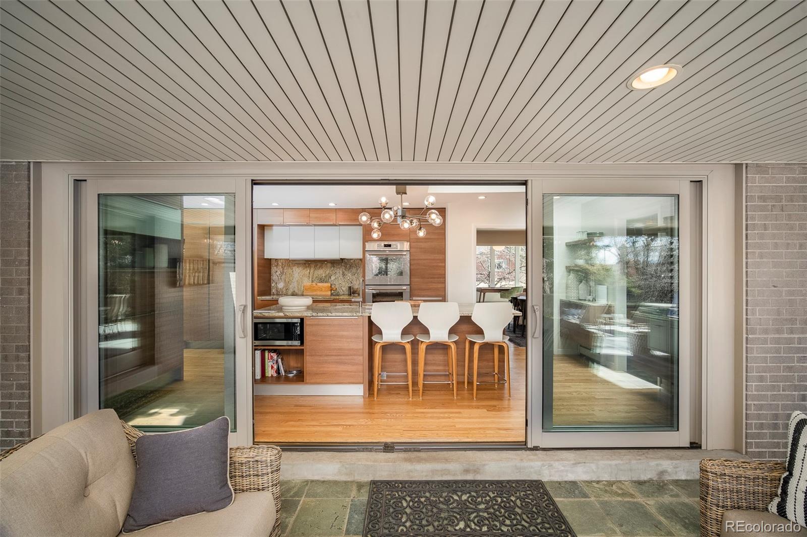 3977 S Jasmine Street