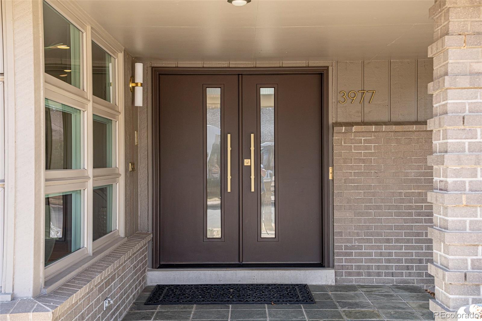 3977 S Jasmine Street