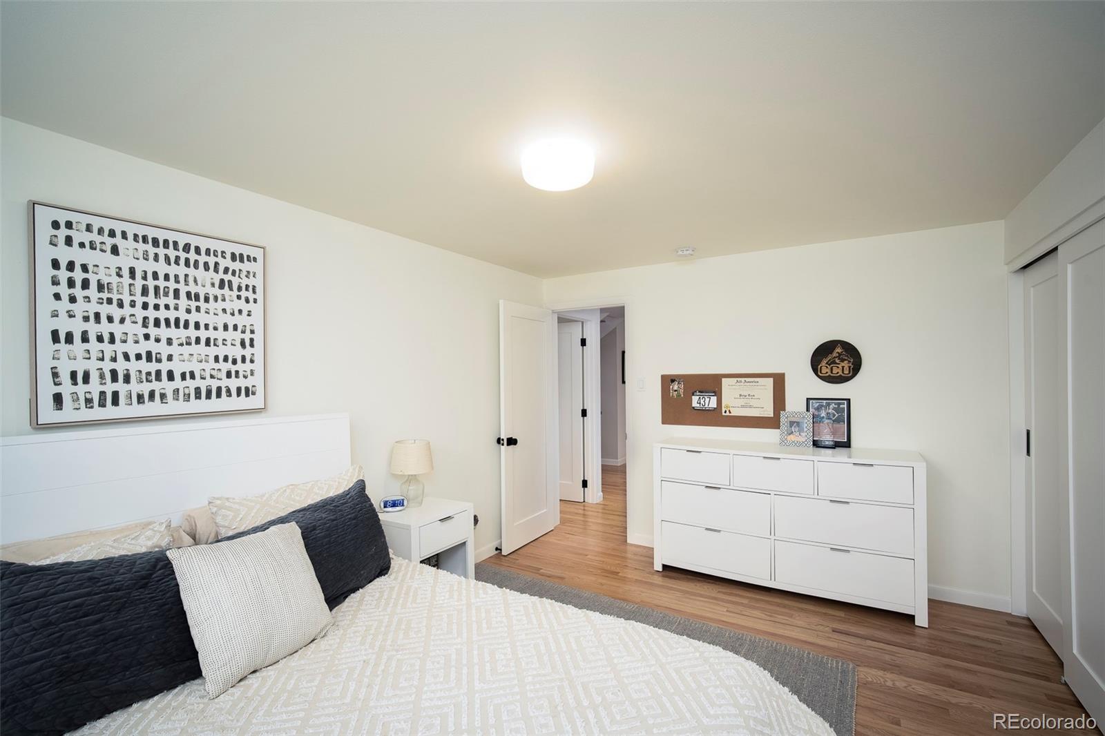 3977 S Jasmine Street