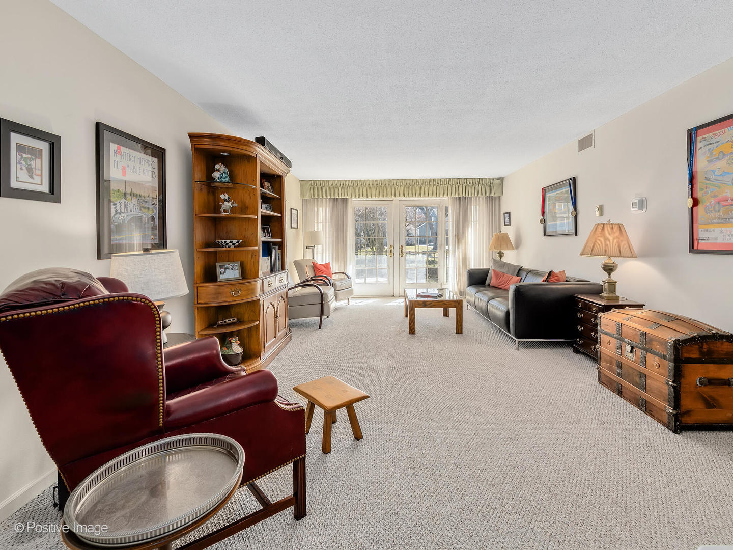 326 Park Avenue Unit: 3