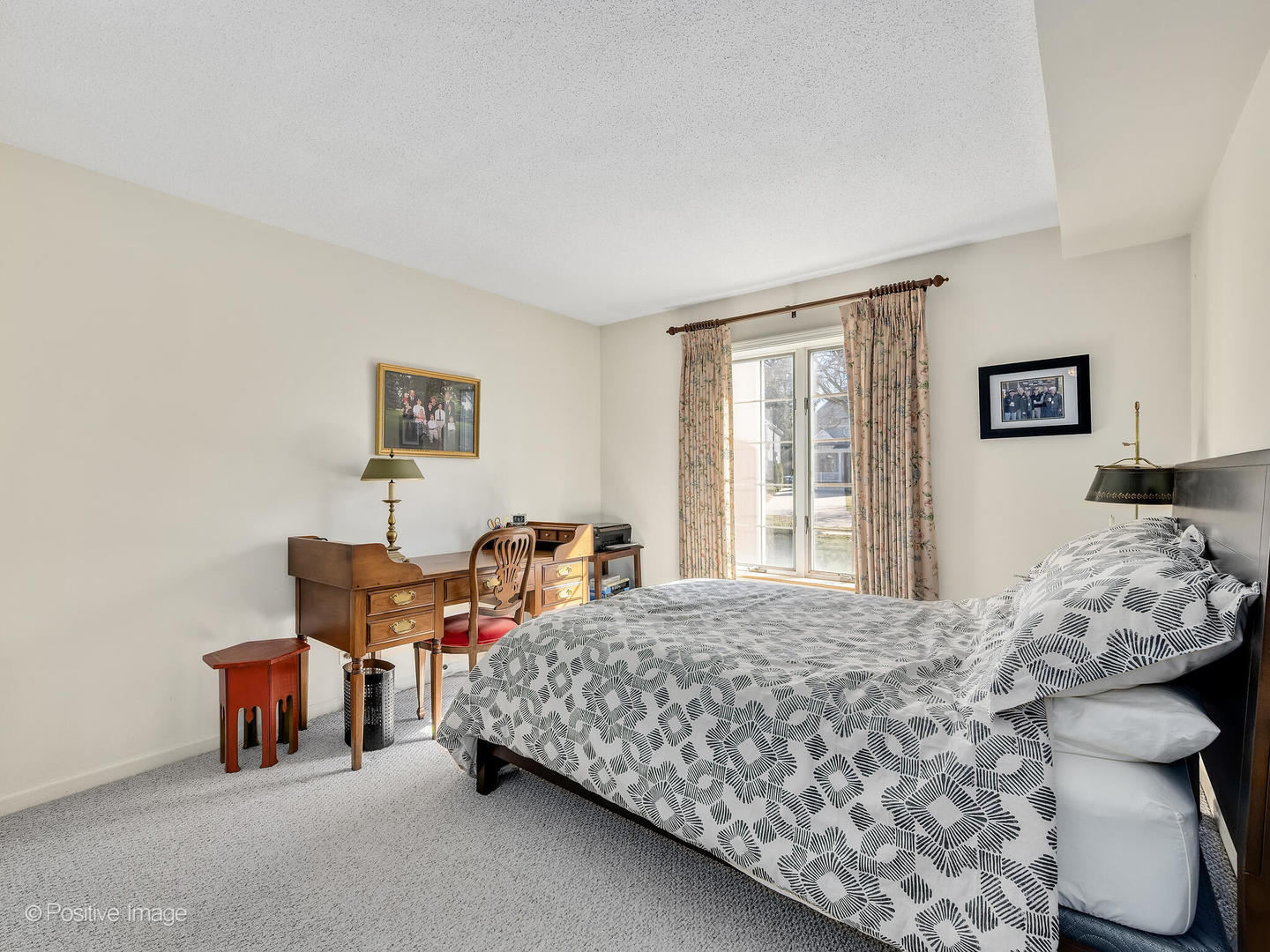 326 Park Avenue Unit: 3