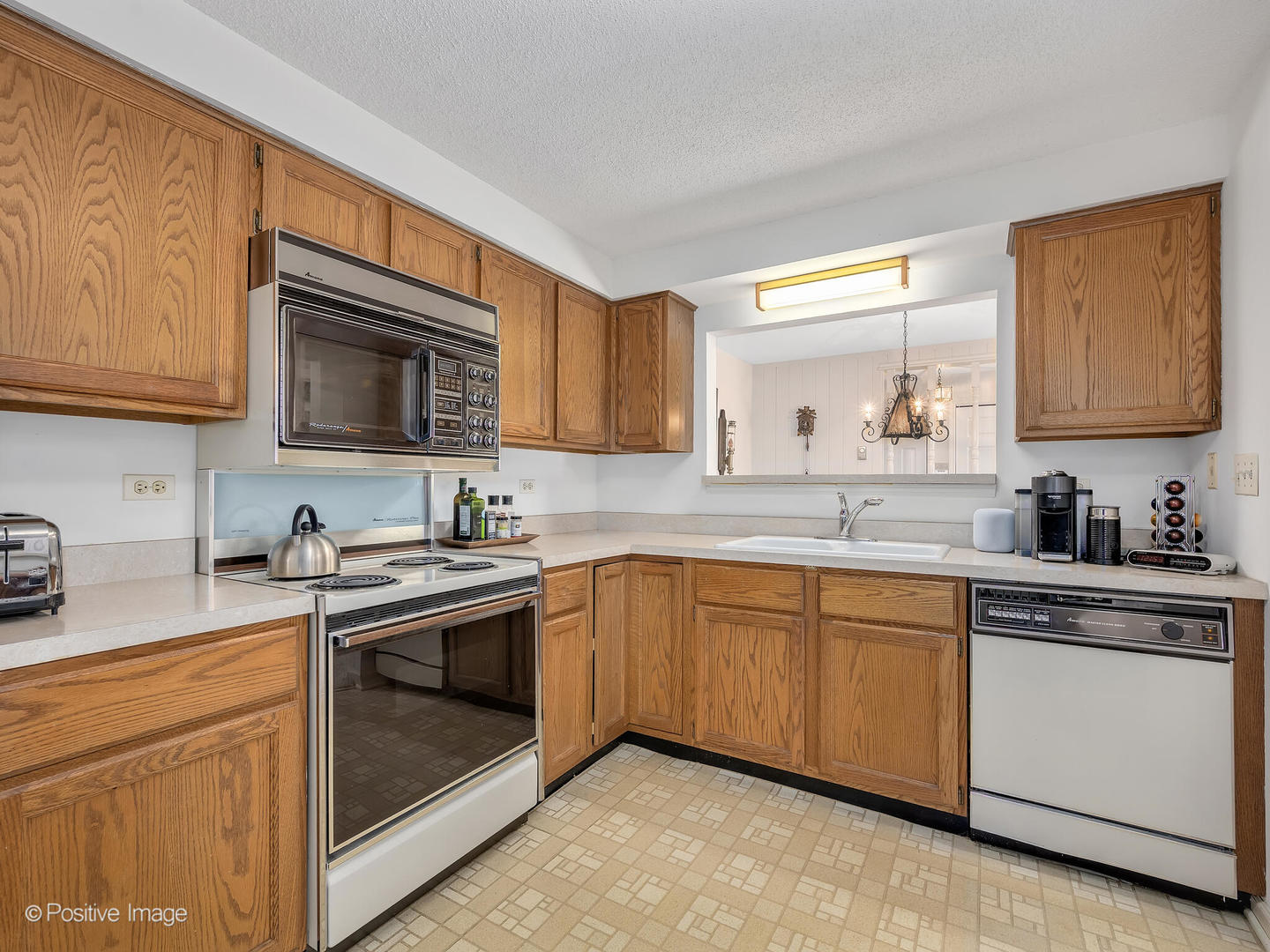 326 Park Avenue Unit: 3