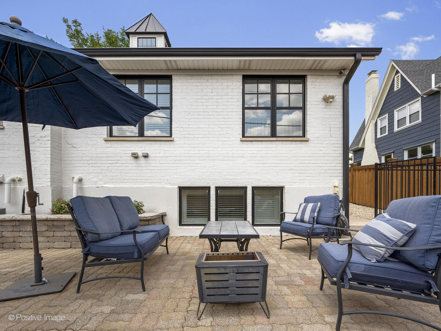 23 Chestnut Avenue