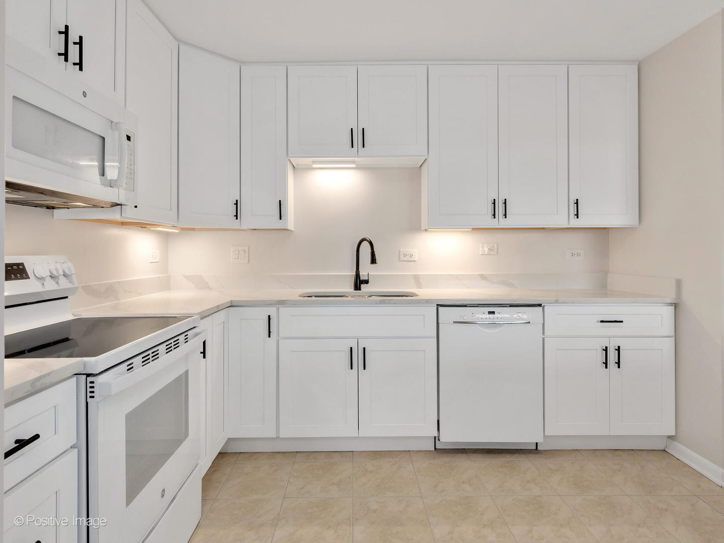123 Acacia Circle Unit: 414