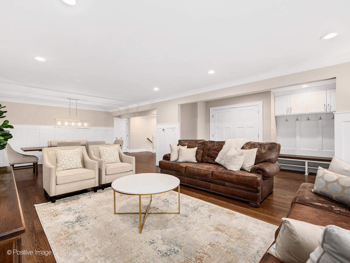 246 N Jackson Road