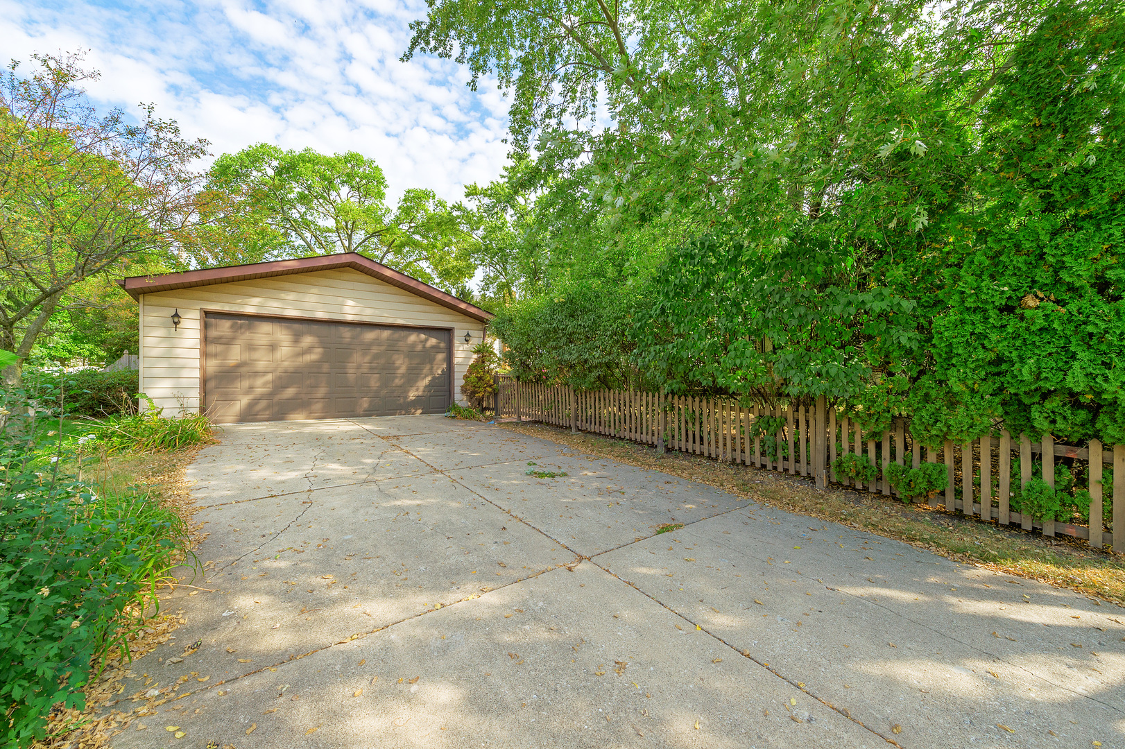 4 N Vine Street