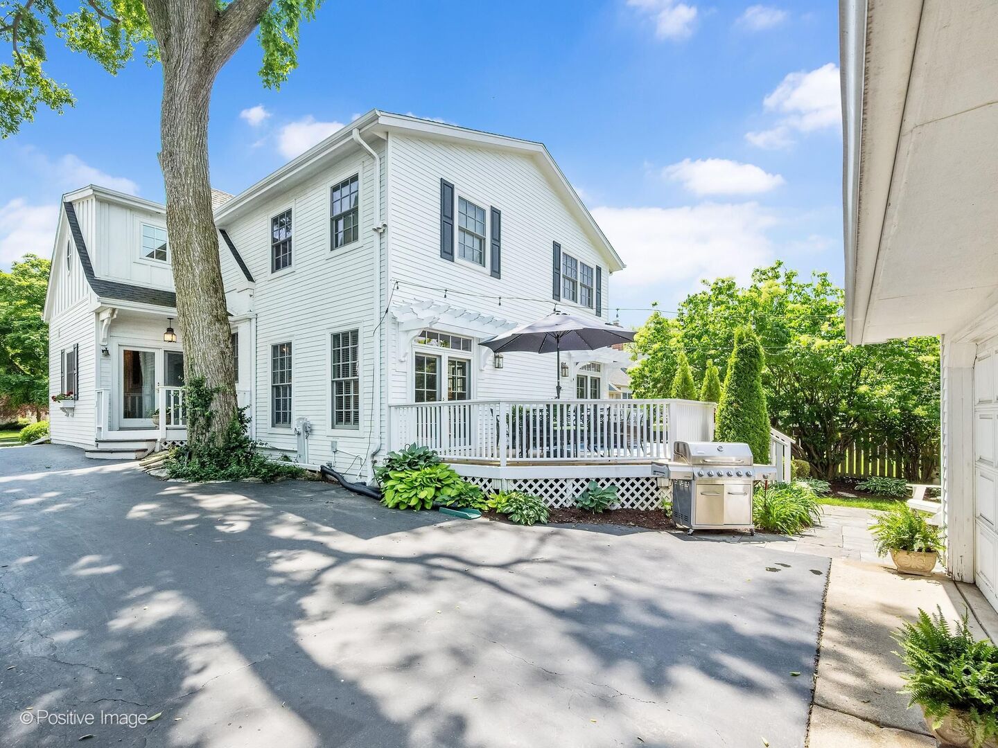 62 Waverly Avenue