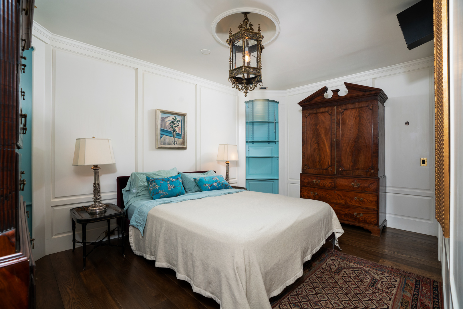 856 Hinman Avenue Unit: G