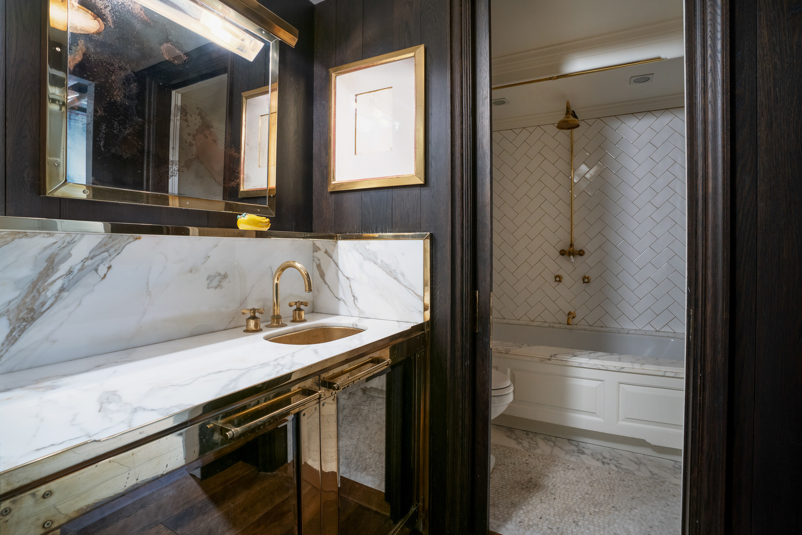 856 Hinman Avenue Unit: G