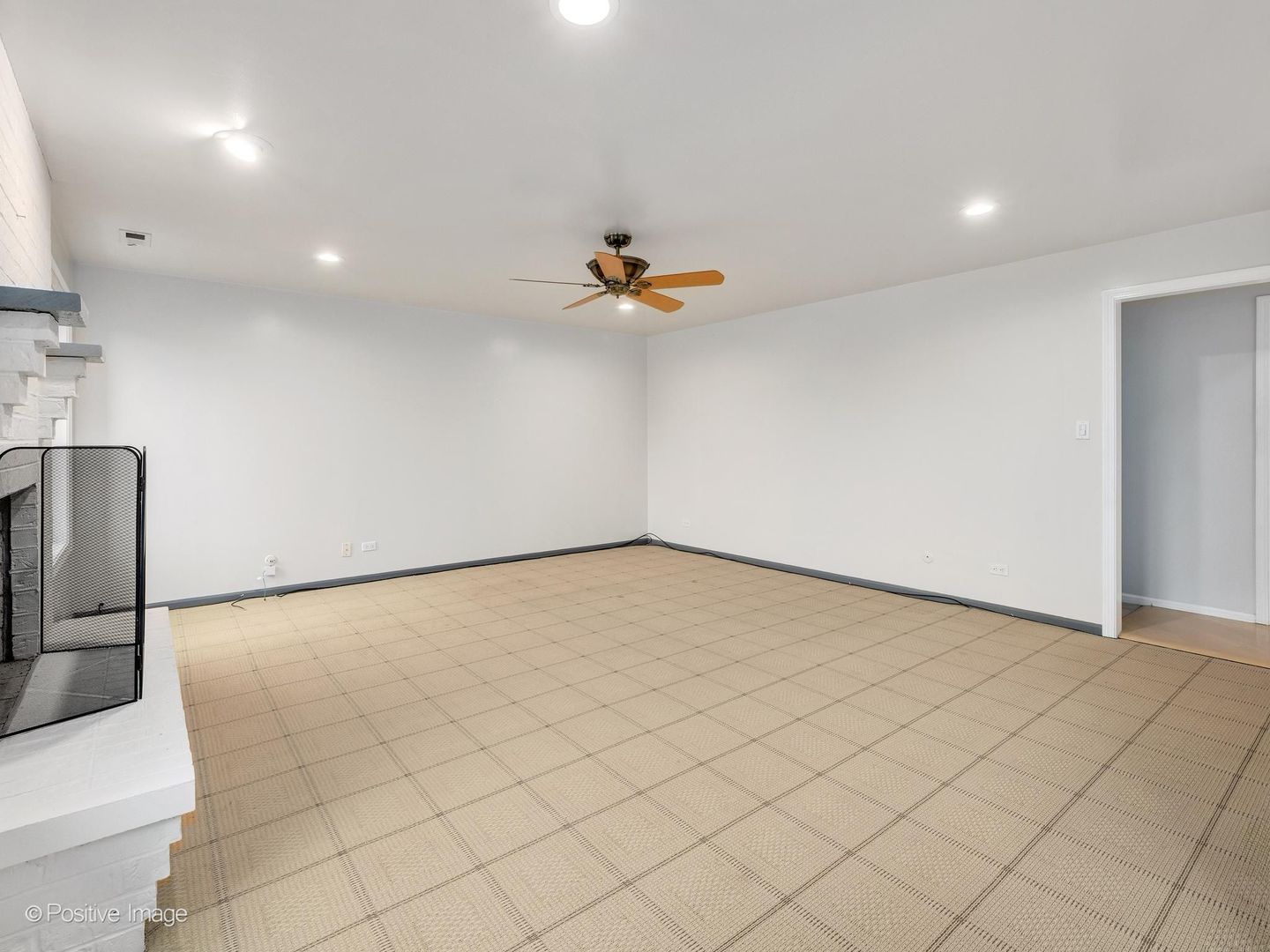 701 Lake Hinsdale Drive Unit: 410
