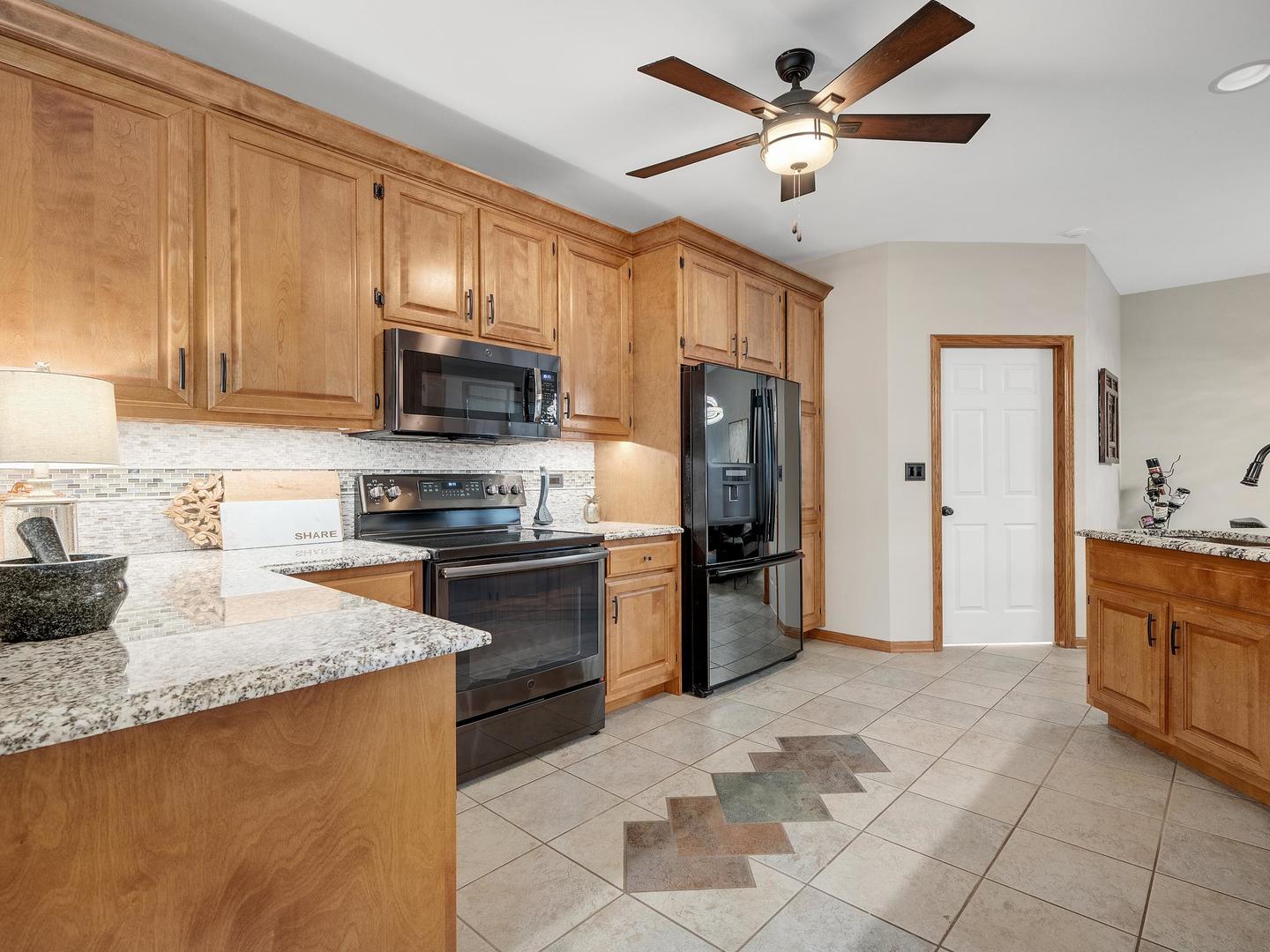 316 Reserve Circle