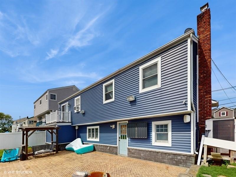 525 Miller Avenue