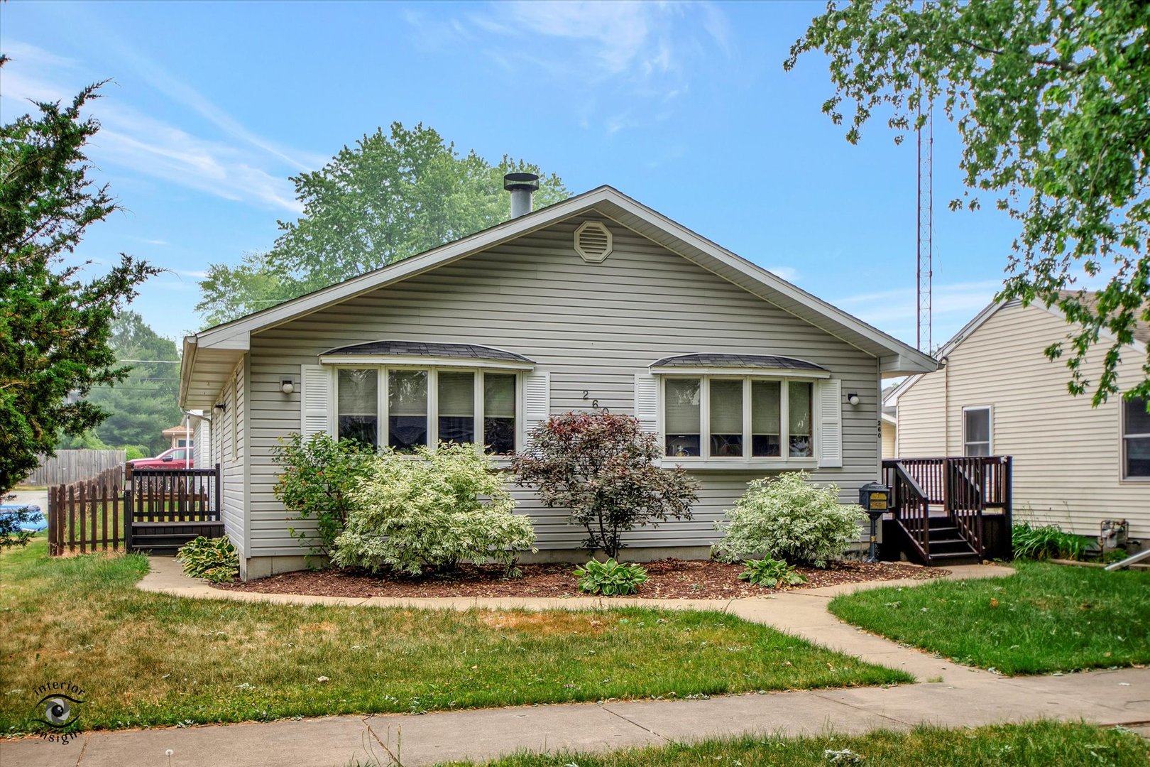260 N Forest Avenue