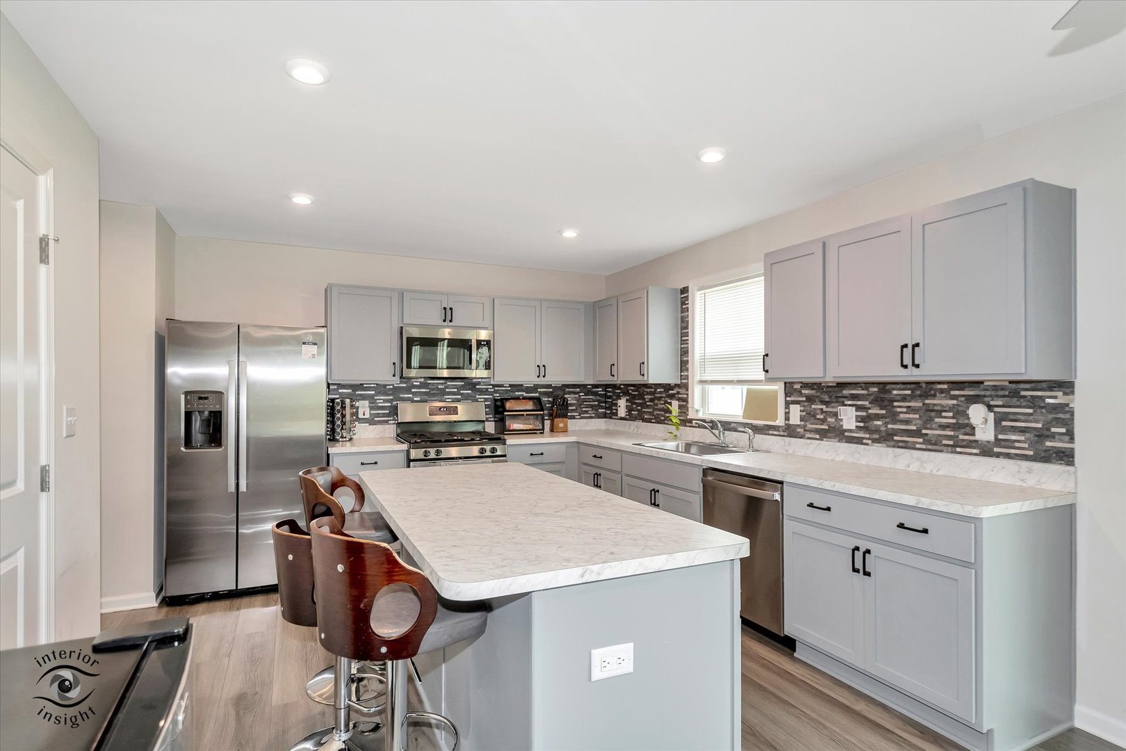 2318 Swallowtail Street